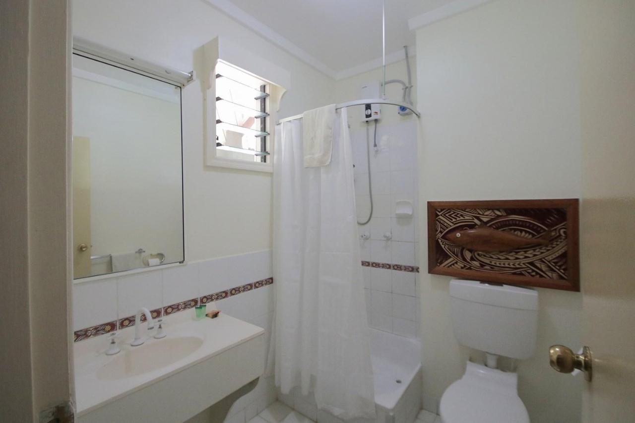 Gizo Hotel Luaran gambar